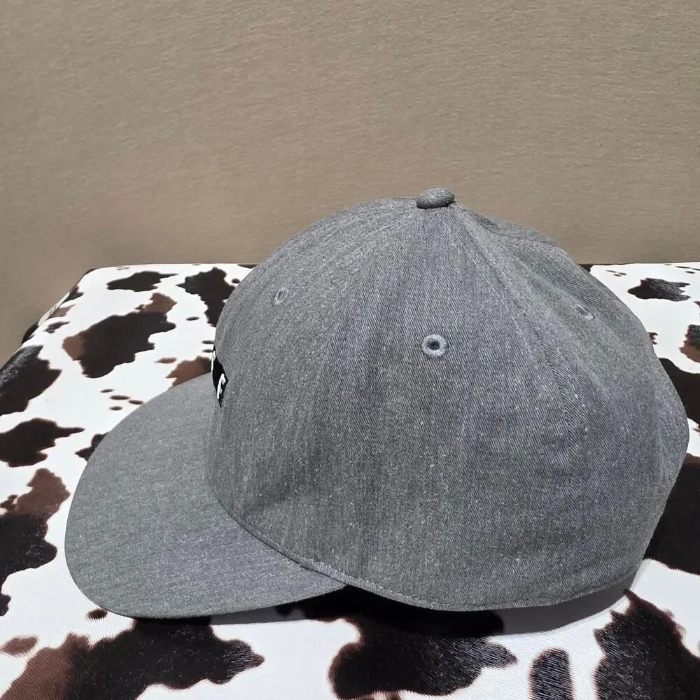 Neff men's snapback hat heather gray with black & white logo